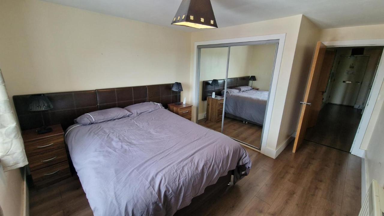 Two Bedroom Apartment, Birmingham City Centre B1 Exteriör bild